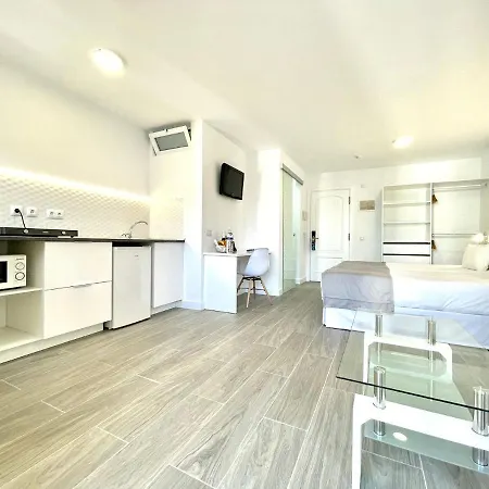 Reformed Studio, Free Wifi,Rooftop Pool With View, Near Playa Jardin Appartement Puerto de la Cruz (Tenerife)